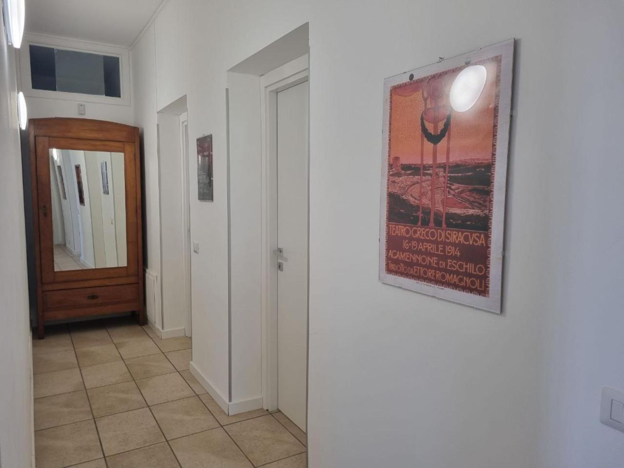 Accogliente Villa Con Piscina Caltagirone Exterior foto
